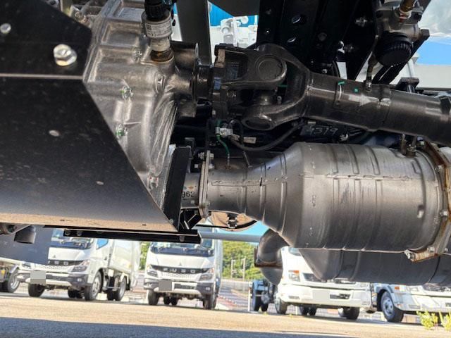 MITSUBISHI FUSOU FIGHTER 2025