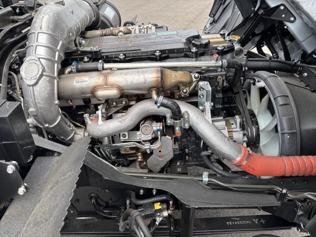 MITSUBISHI FUSOU FIGHTER 2025