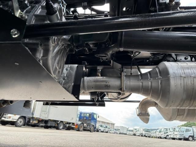 MITSUBISHI FUSOU FIGHTER 2025