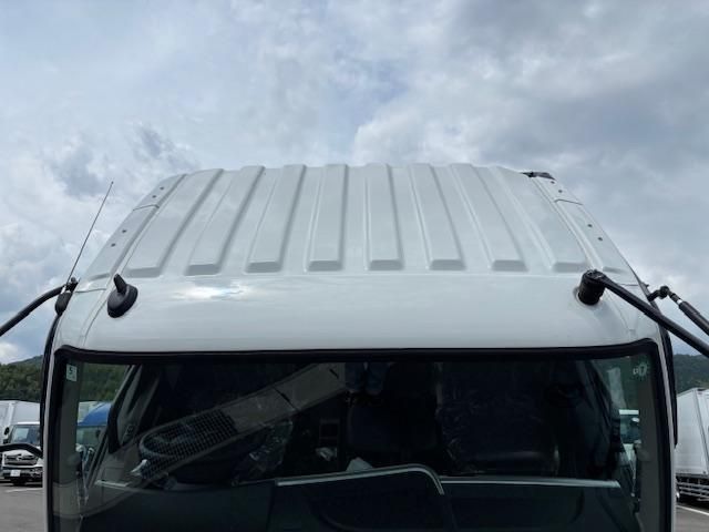 MITSUBISHI FUSOU FIGHTER 2025