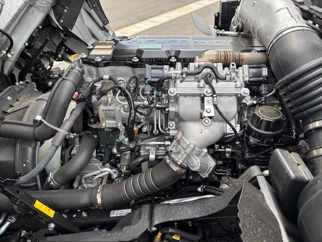 MITSUBISHI FUSOU FIGHTER 2025