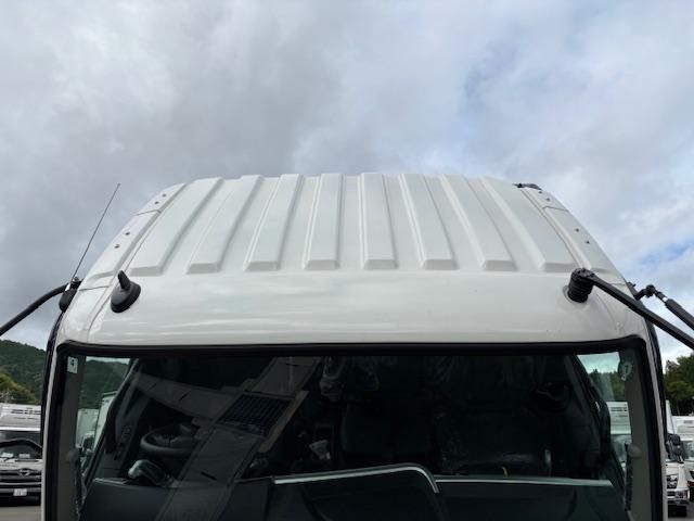 MITSUBISHI FUSOU FIGHTER 2025