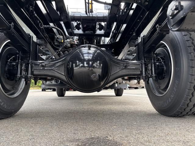 MITSUBISHI FUSOU FIGHTER 2025