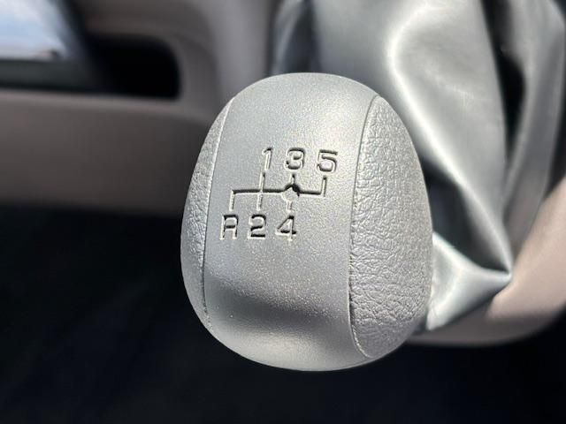 MITSUBISHI CANTER 2024