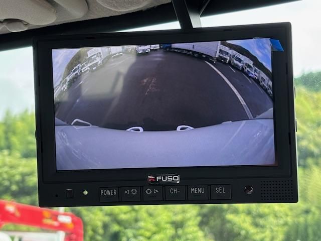 MITSUBISHI CANTER 2024