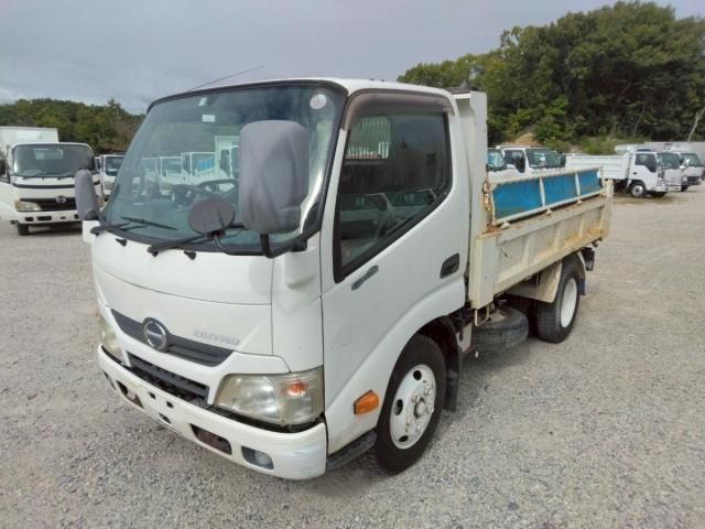 HINO DUTRO 2013