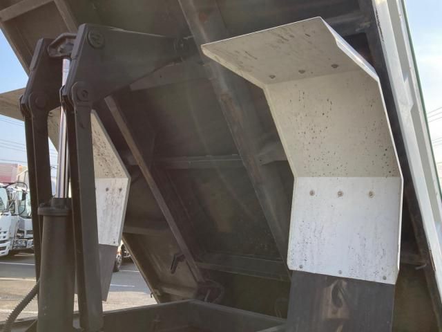 MITSUBISHI FUSOU FIGHTER 2021