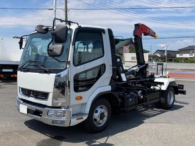 MITSUBISHI FUSOU FIGHTER 2025