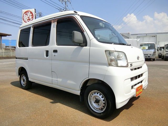 DAIHATSU HIJET CARGO 2012