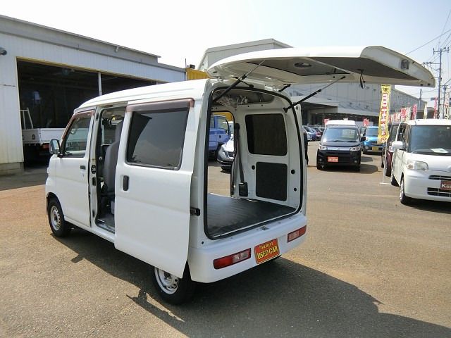 DAIHATSU HIJET CARGO 2012