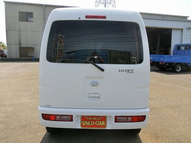 DAIHATSU HIJET CARGO 2012