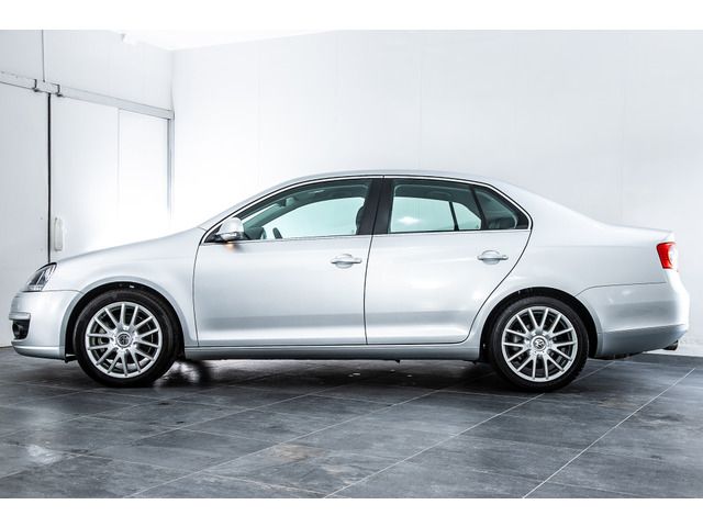 VOLKSWAGEN VOLKSWAGEN JETTA 2009