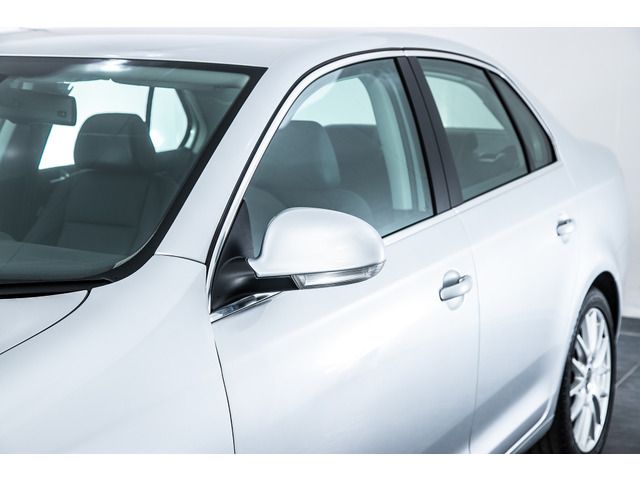 VOLKSWAGEN VOLKSWAGEN JETTA 2009