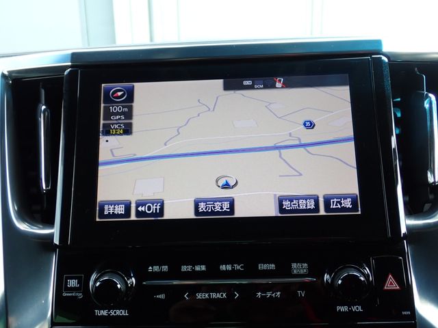 TOYOTA ALPHARD hybrid 4WD 2018