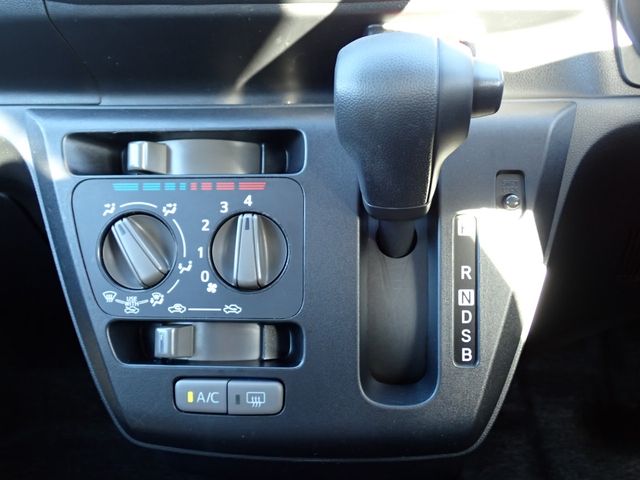 DAIHATSU MIRA e:S 2020