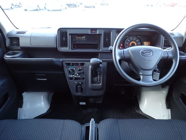 DAIHATSU HIJET CARGO 2019