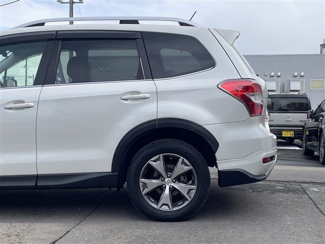 SUBARU FORESTER 2014