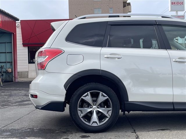 SUBARU FORESTER 2014