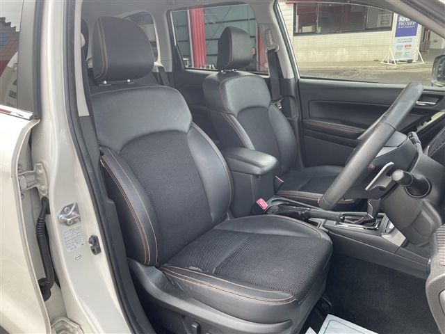 SUBARU FORESTER 2014