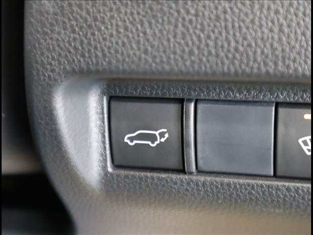 TOYOTA HARRIER 2WD 2020