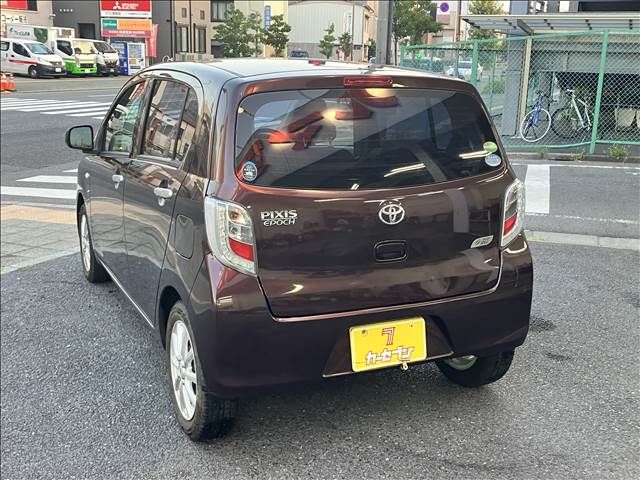 TOYOTA PIXIS EPOCH 2015