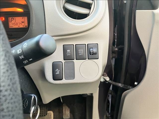 TOYOTA PIXIS EPOCH 2015