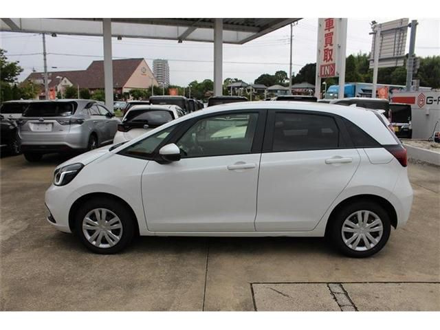 HONDA FIT e:HEV 2024