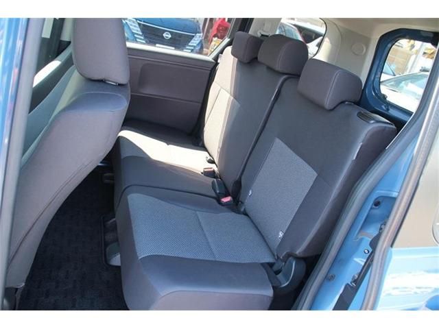 TOYOTA SIENTA HYBRID 2023