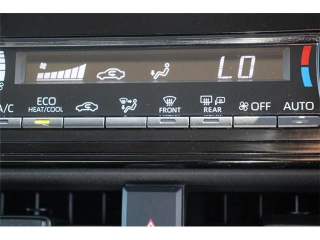 TOYOTA SIENTA HYBRID 2023