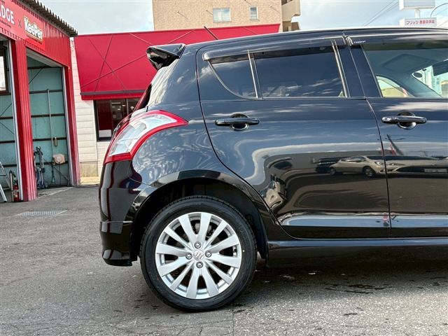 SUZUKI SWIFT 4WD 2013