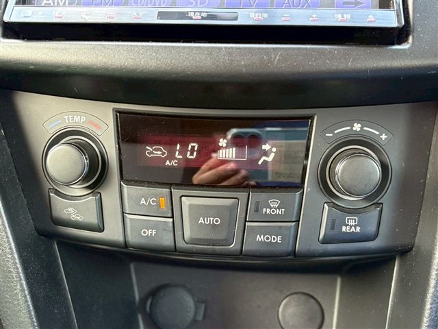 SUZUKI SWIFT 4WD 2013