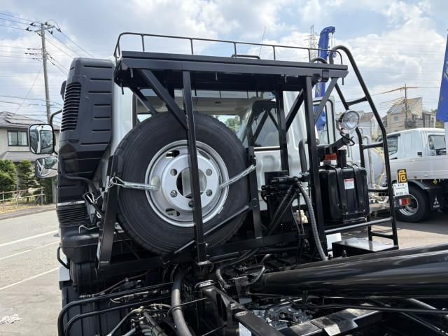 MITSUBISHI FUSOU FIGHTER 2025