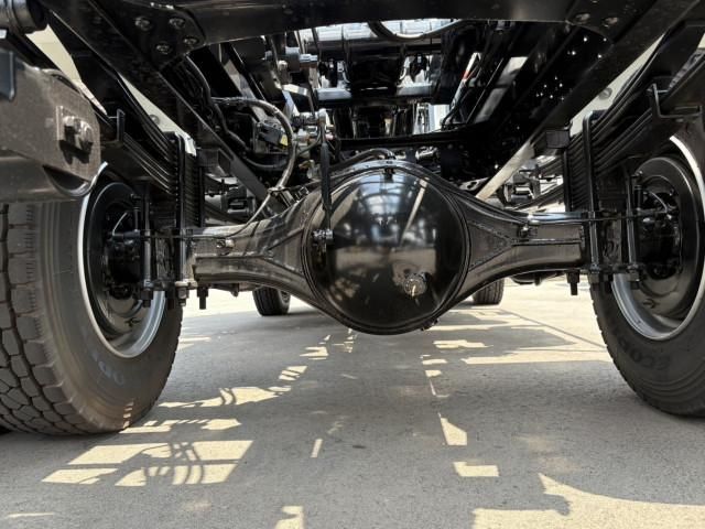 MITSUBISHI FUSOU FIGHTER 2025