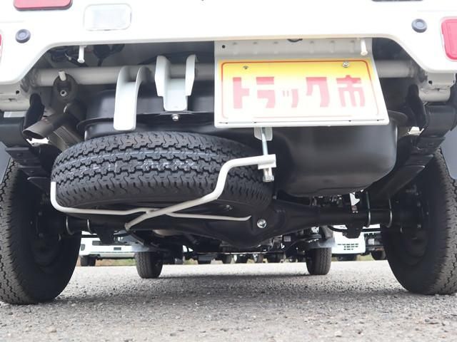 SUZUKI CARRY truck 2024