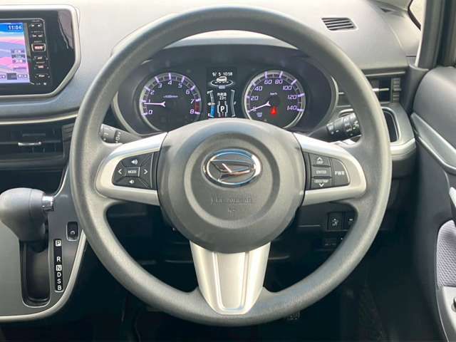 DAIHATSU MOVE CUSTOM 2015