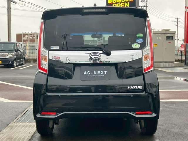 DAIHATSU MOVE CUSTOM 2015