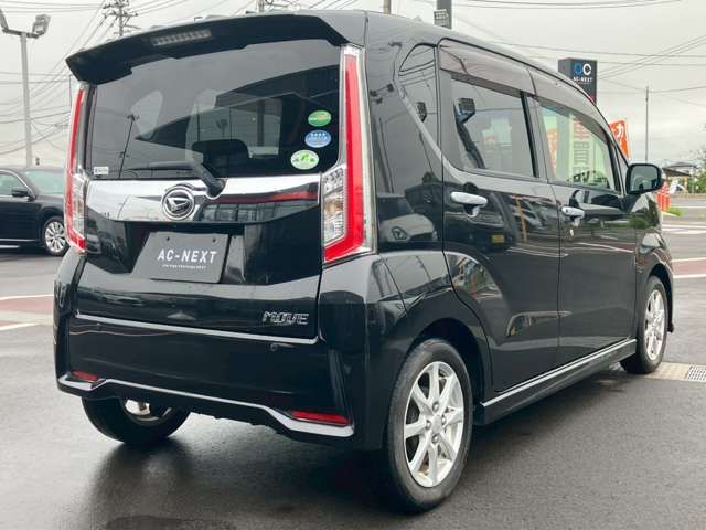 DAIHATSU MOVE CUSTOM 2015