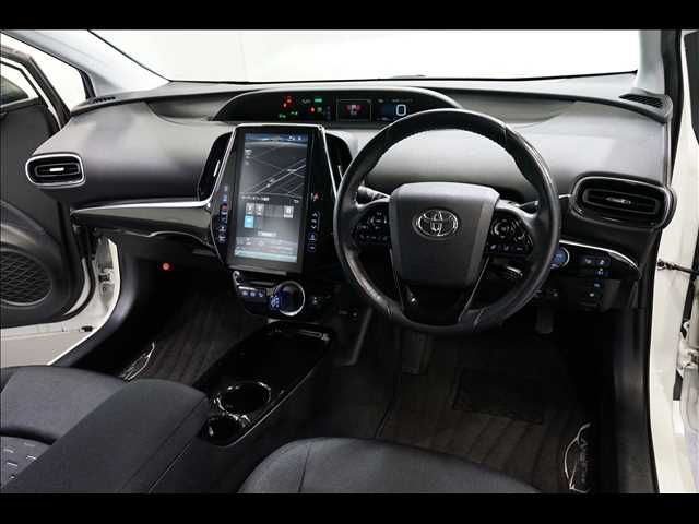 TOYOTA PRIUS PHV 2018