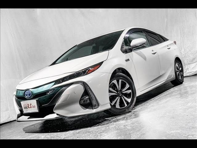 TOYOTA PRIUS PHV 2018