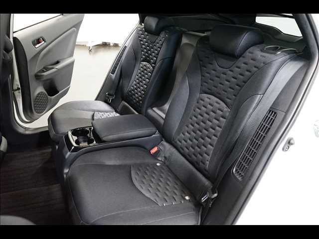 TOYOTA PRIUS PHV 2018