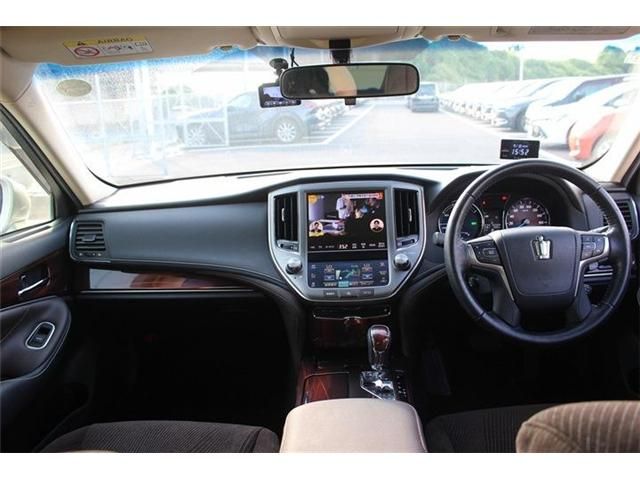 TOYOTA CROWN sedan hybrid 2013