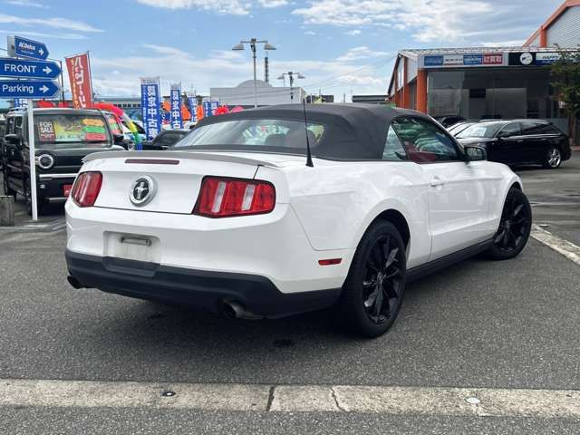 FORD FORD MUSTANG open 2012