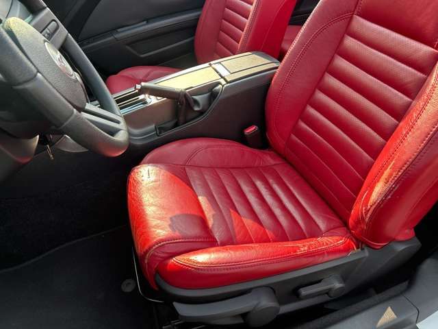 FORD FORD MUSTANG open 2012