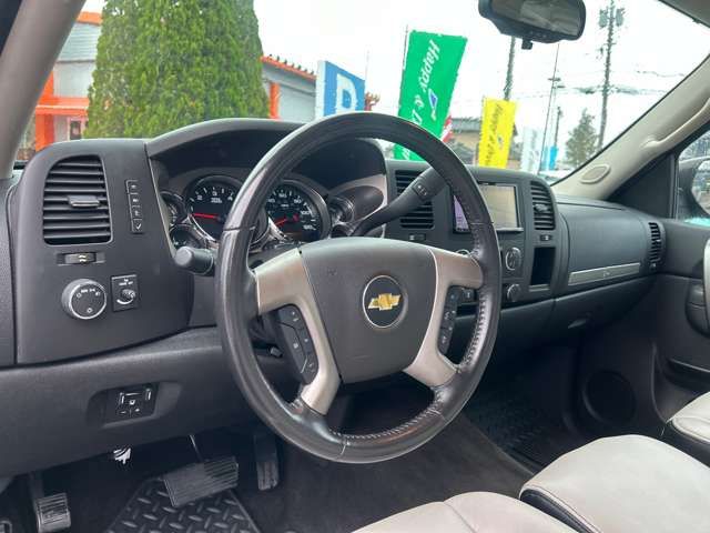 CHEVROLET CHEVROLET SILVERADO 2016