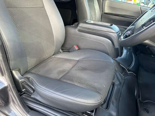 TOYOTA HIACE van 4WD 2019