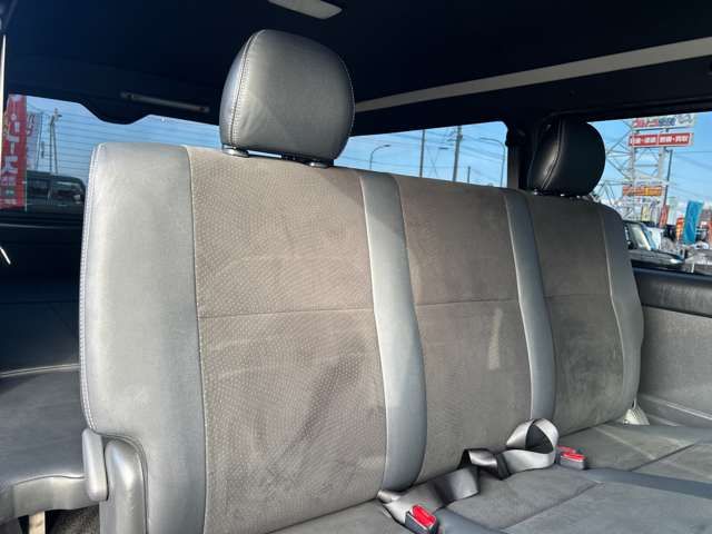 TOYOTA HIACE van 4WD 2019