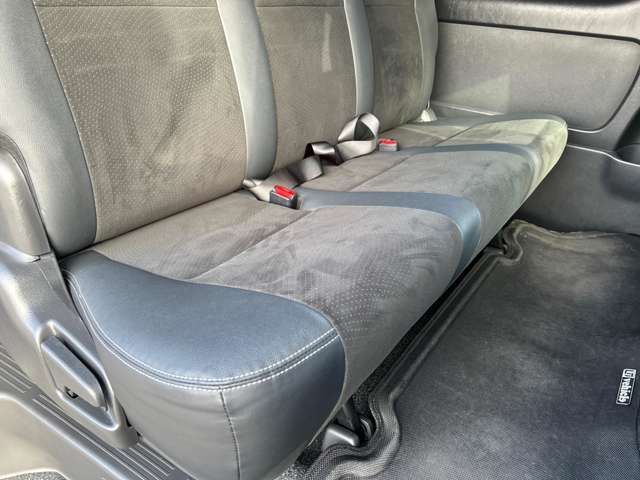 TOYOTA HIACE van 4WD 2019