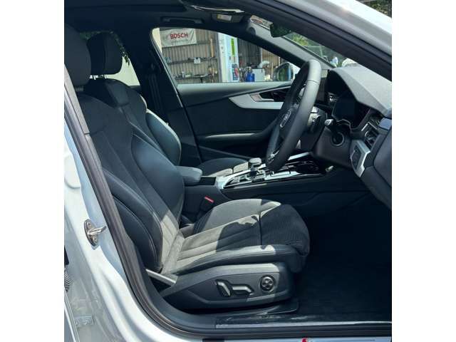 AUDI AUDI A4 AVANT 2021