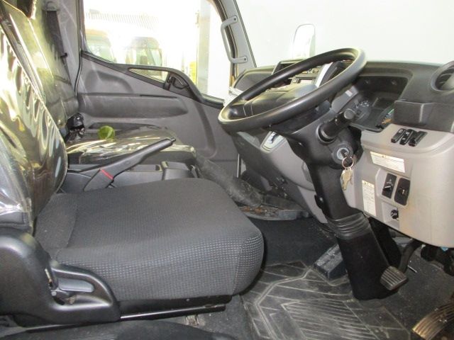 MITSUBISHI CANTER 2017