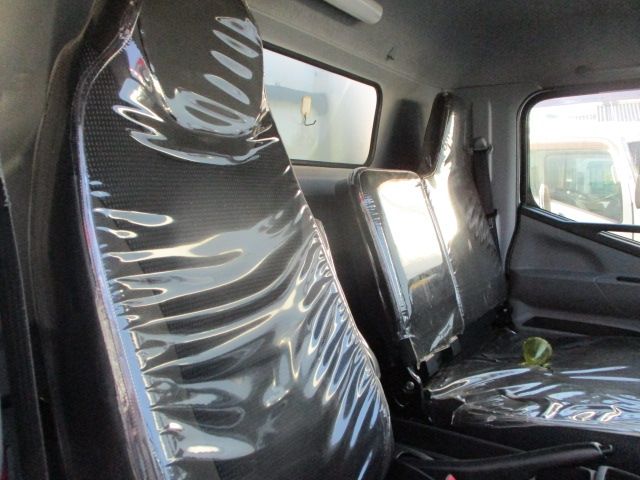 MITSUBISHI CANTER 2017